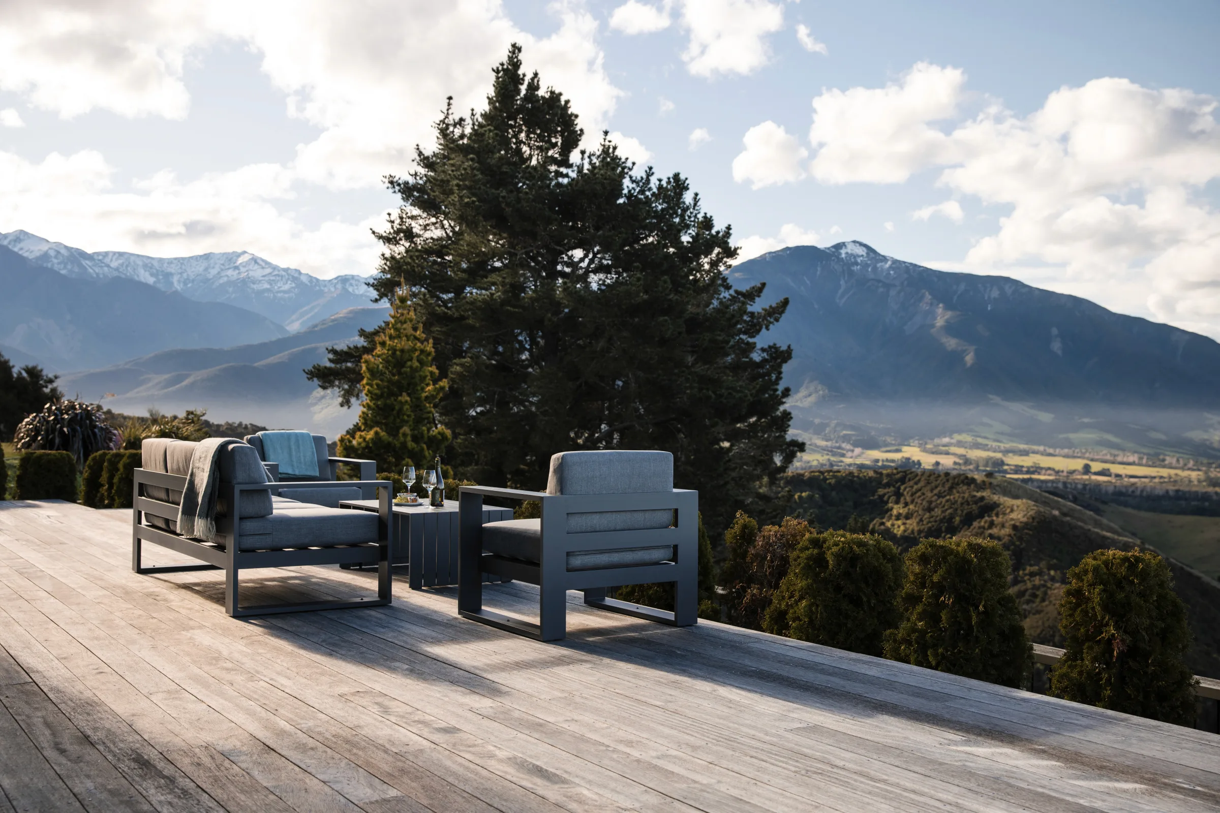 Ata Rangi Lodge grounds